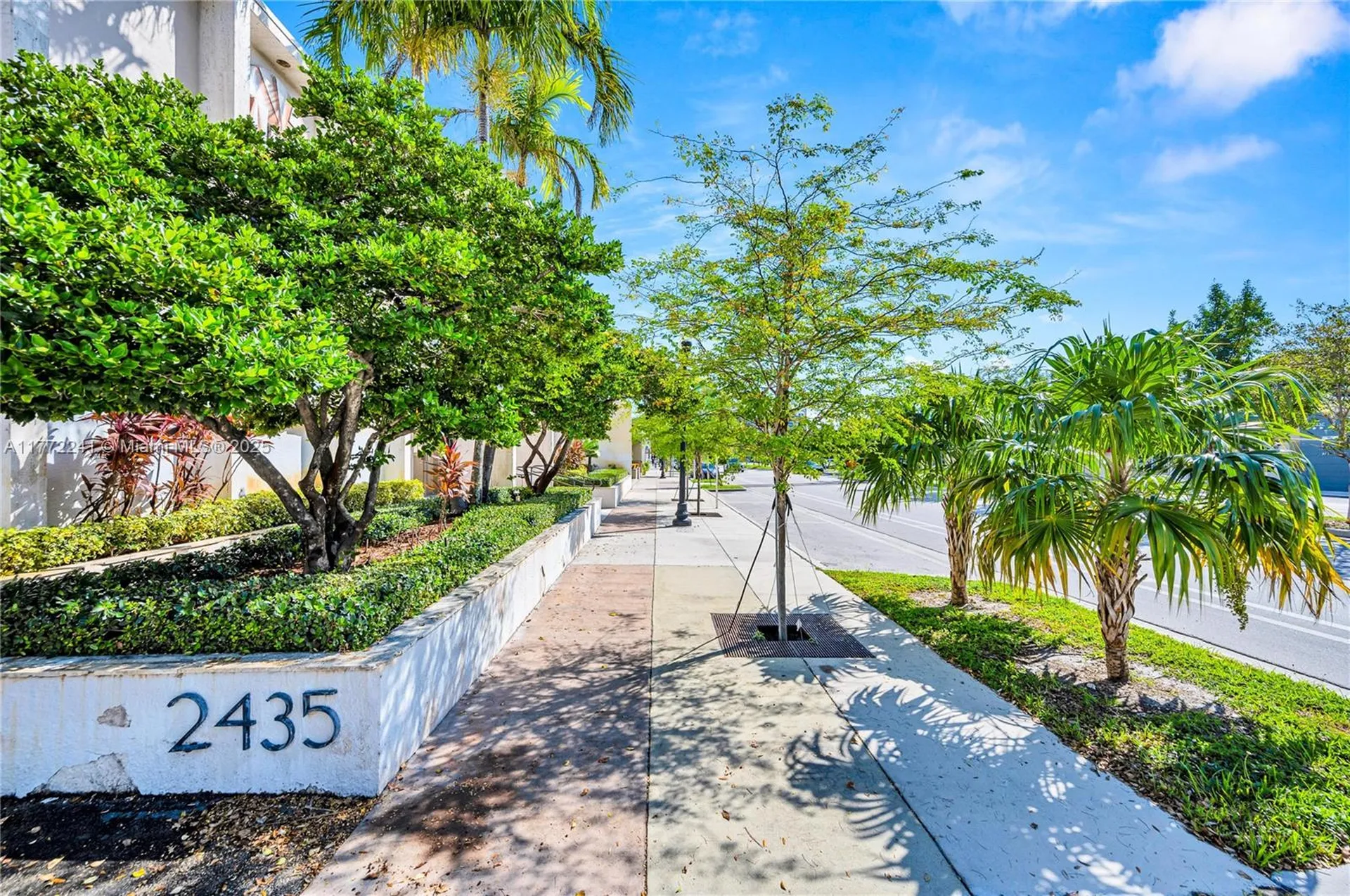 2435 Hollywood Boulevard Hollywood FL 33020