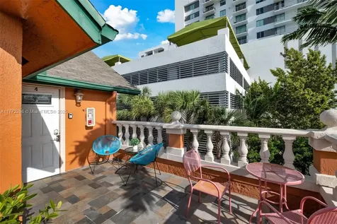 1033 NW 6th Street Miami FL 33136