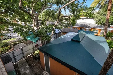 1033 NW 6th Street Miami FL 33136
