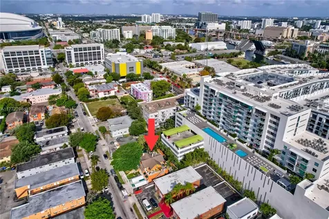 1033 NW 6th Street Miami FL 33136