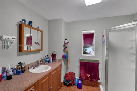 1033 NW 6th Street Miami FL 33136