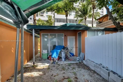 1033 NW 6th Street Miami FL 33136