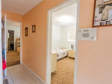 1081 NE 160th Terrace North Miami Beach FL 33162
