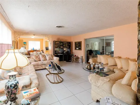 1081 NE 160th Terrace North Miami Beach FL 33162