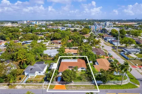 1081 NE 160th Terrace North Miami Beach FL 33162