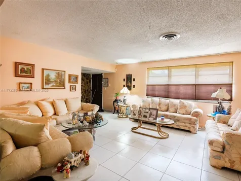 1081 NE 160th Terrace North Miami Beach FL 33162