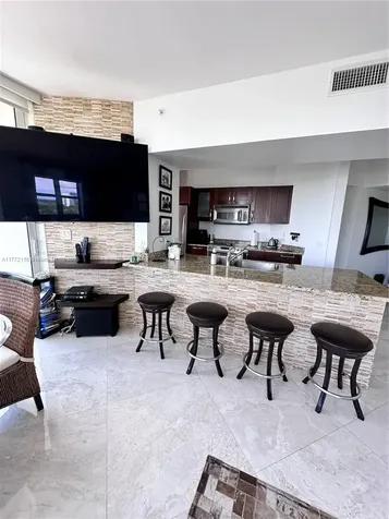19900 E Country Club Drive Aventura FL 33180