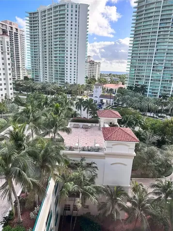 19900 E Country Club Drive Aventura FL 33180