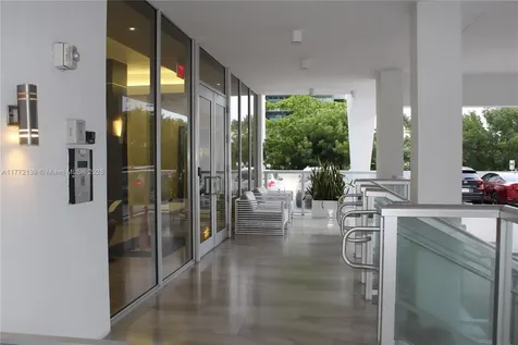 1228 West Avenue Miami Beach FL 33139