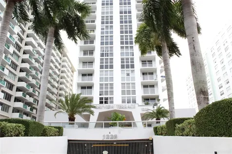 1228 West Avenue Miami Beach FL 33139
