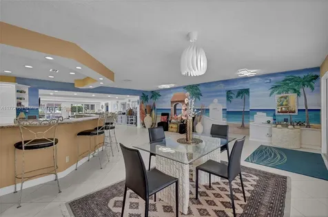 3031 NE 25th Street Fort Lauderdale FL 33305