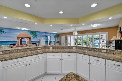 3031 NE 25th Street Fort Lauderdale FL 33305