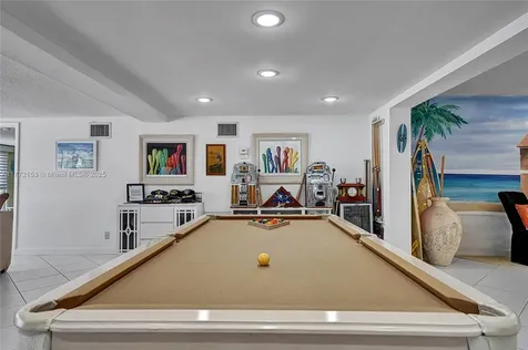 3031 NE 25th Street Fort Lauderdale FL 33305