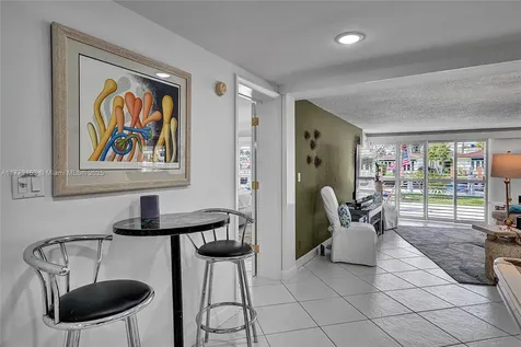 3031 NE 25th Street Fort Lauderdale FL 33305