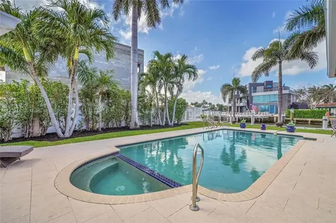 3031 NE 25th Street Fort Lauderdale FL 33305