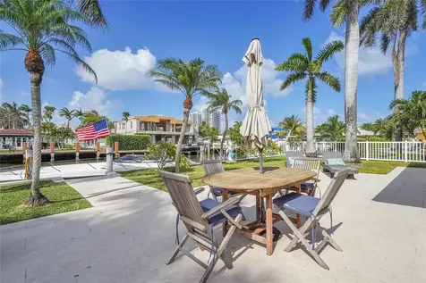 3031 NE 25th Street Fort Lauderdale FL 33305