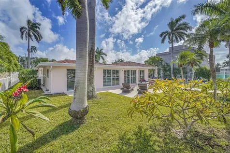 3031 NE 25th Street Fort Lauderdale FL 33305