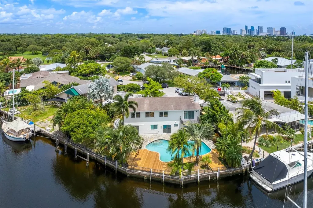 1617 SW 17th Avenue Fort Lauderdale FL 33312