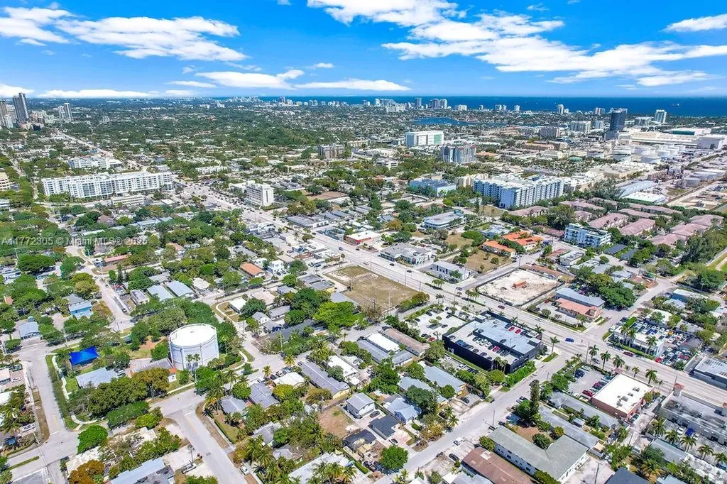501 SE 21st Street Fort Lauderdale FL 33316