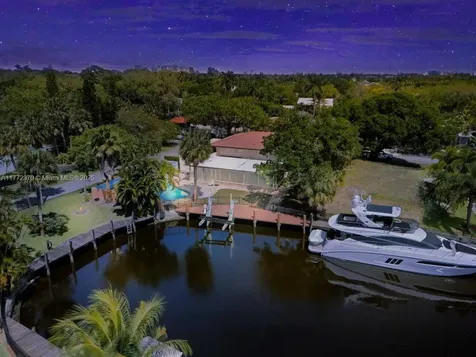 2519 SW 30th Avenue Fort Lauderdale FL 33312