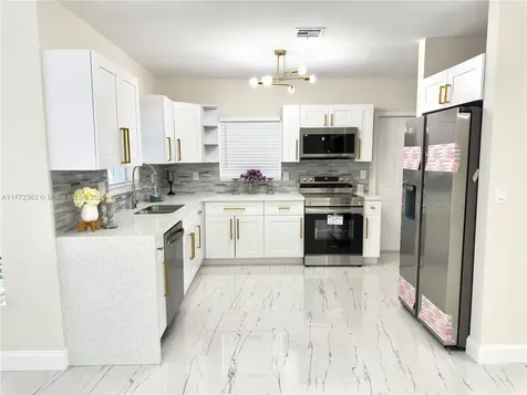 3540 SW 3rd Street Fort Lauderdale FL 33312