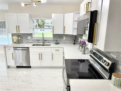 3540 SW 3rd Street Fort Lauderdale FL 33312