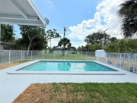 3540 SW 3rd Street Fort Lauderdale FL 33312