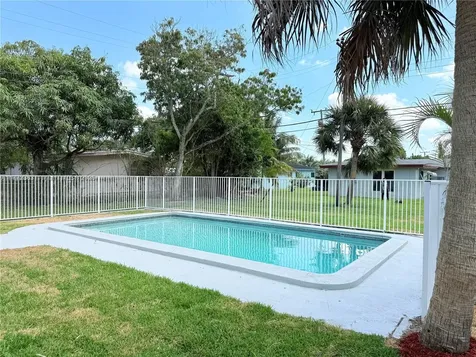 3540 SW 3rd Street Fort Lauderdale FL 33312