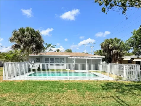 3540 SW 3rd Street Fort Lauderdale FL 33312