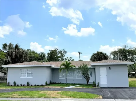 3540 SW 3rd Street Fort Lauderdale FL 33312