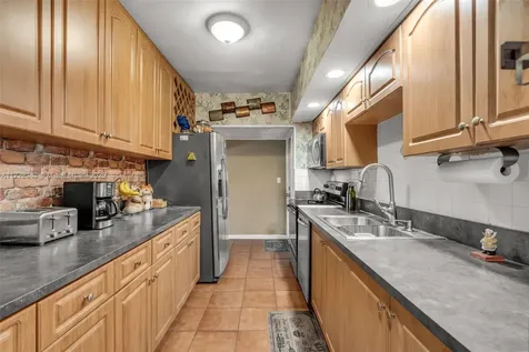9413 N Miami Avenue Miami Shores FL 33150
