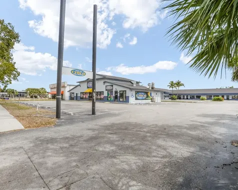 3775 Fowler Street Fort Myers FL 33901