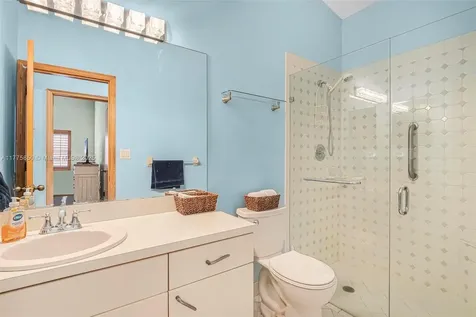 7721 SW 181st Terrace Palmetto Bay FL 33157