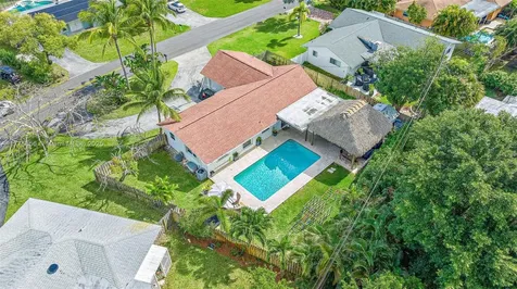 226 W Norfolk Jupiter FL 33469