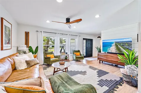 226 W Norfolk Jupiter FL 33469