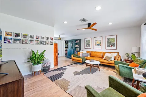 226 W Norfolk Jupiter FL 33469