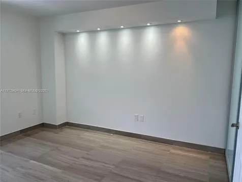 20505 E Country Club Drive Aventura FL 33180