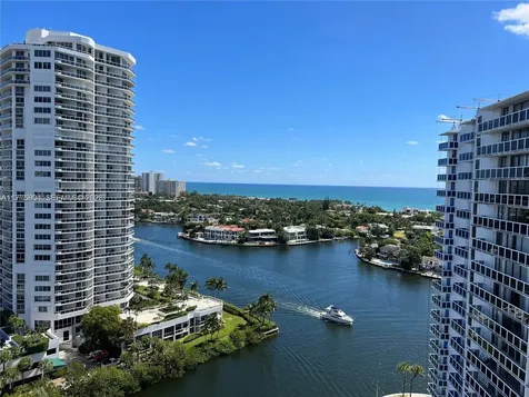 20505 E Country Club Drive Aventura FL 33180