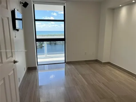20505 E Country Club Drive Aventura FL 33180