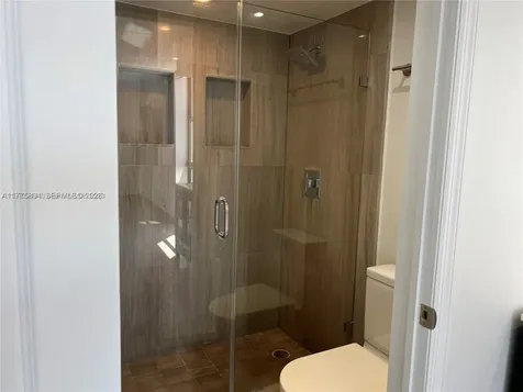 20505 E Country Club Drive Aventura FL 33180
