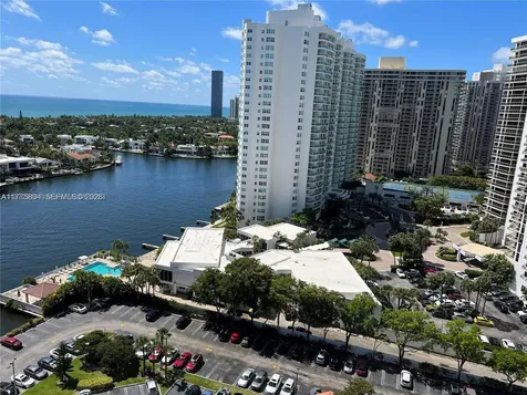 20505 E Country Club Drive Aventura FL 33180