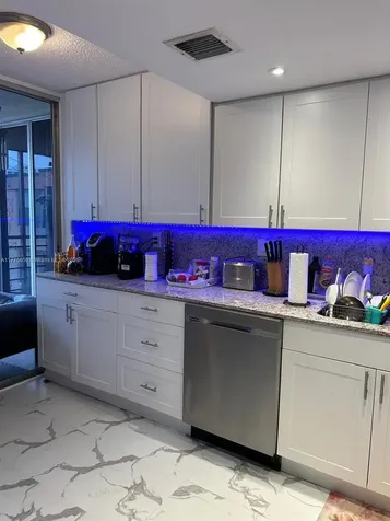 17890 W Dixie Highway North Miami Beach FL 33160