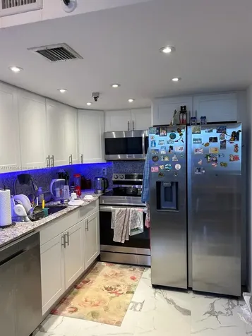17890 W Dixie Highway North Miami Beach FL 33160