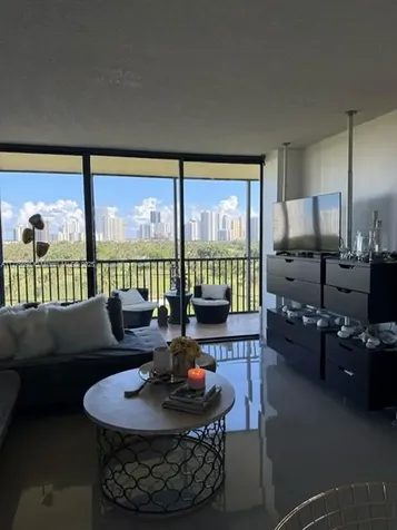 20335 W Country Club Drive Aventura FL 33180
