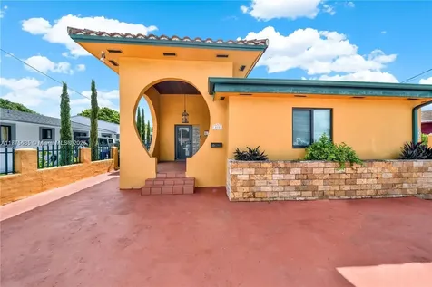818 NW 34th Avenue Miami FL 33125