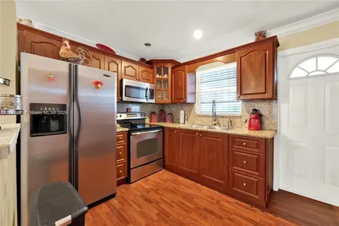 818 NW 34th Avenue Miami FL 33125
