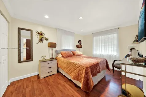 818 NW 34th Avenue Miami FL 33125