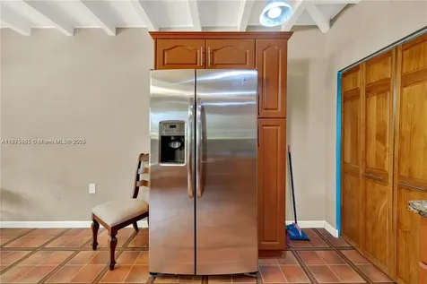 818 NW 34th Avenue Miami FL 33125