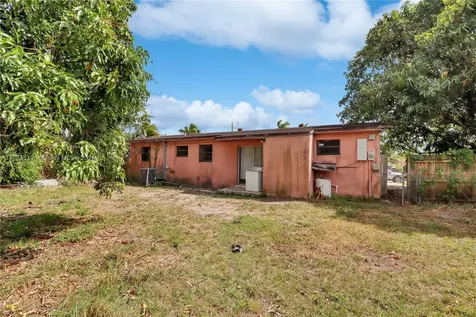 2241 NW 193rd Terrace Miami Gardens FL 33056