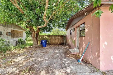 2241 NW 193rd Terrace Miami Gardens FL 33056